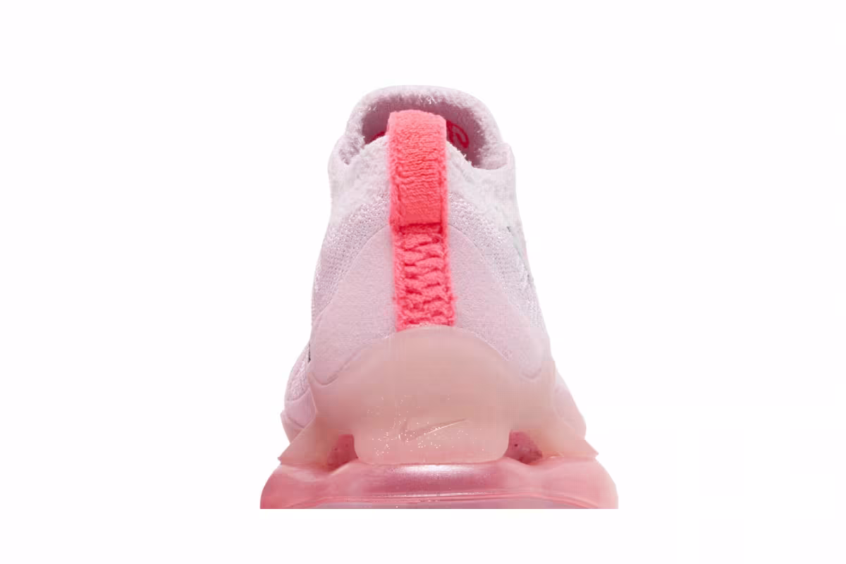 Nike Women's Air Max Scorpion Flyknit Barbie, view 8