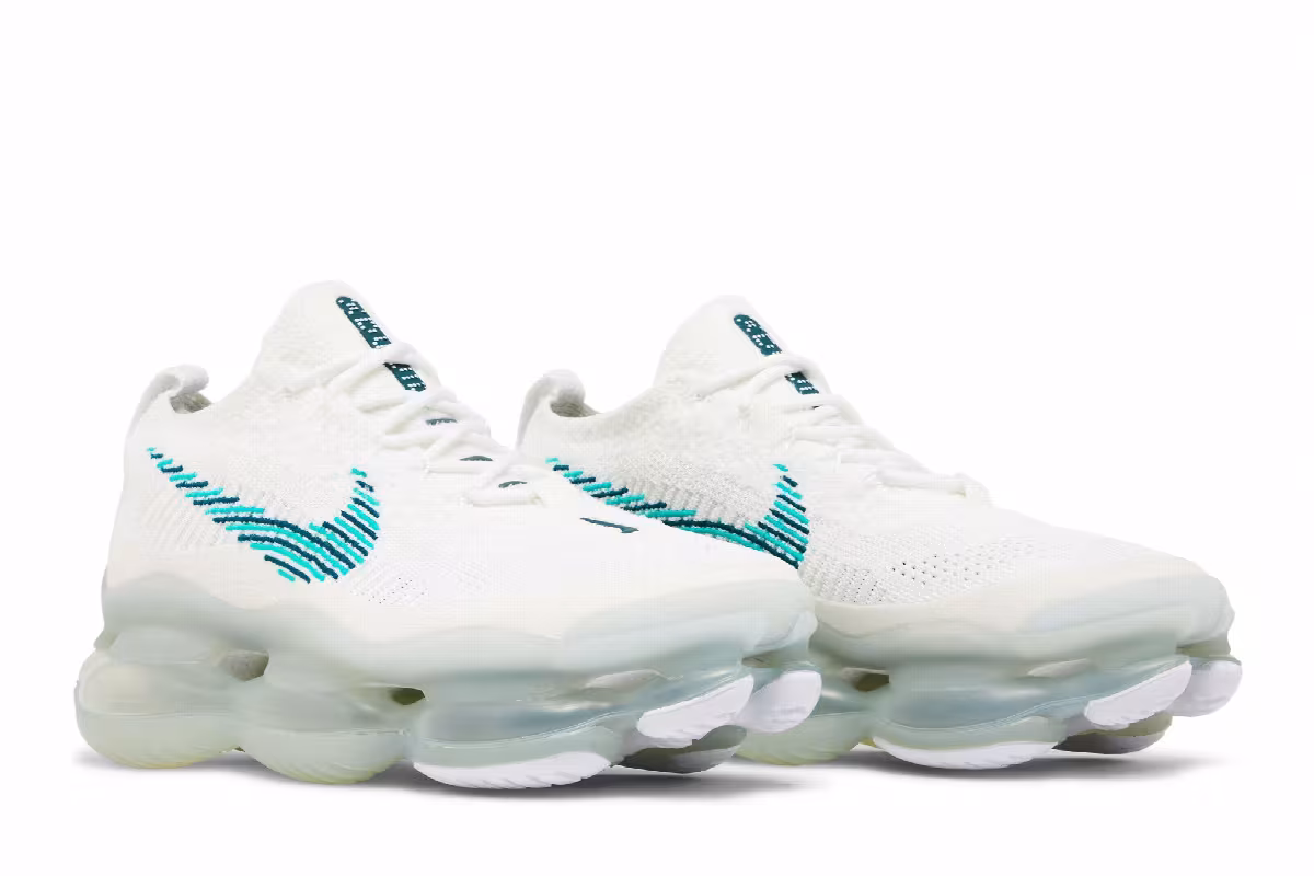 Nike Air Max Scorpion Flyknit White Clear Emerald, view 9