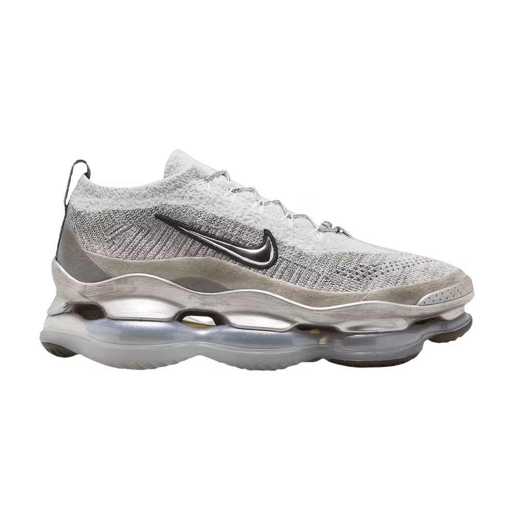 Nike Women's Air Max Scorpion Flyknit Gaiter