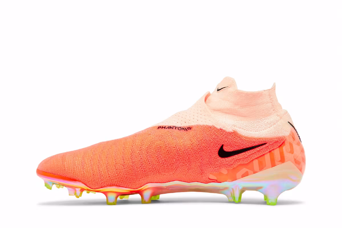 Nike Phantom GX Elite DF NU FG Guava Ice, view 4