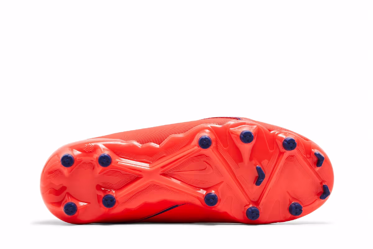 Erling Haaland x Nike Phantom GX 2 FG GS Bright Crimson, view 5
