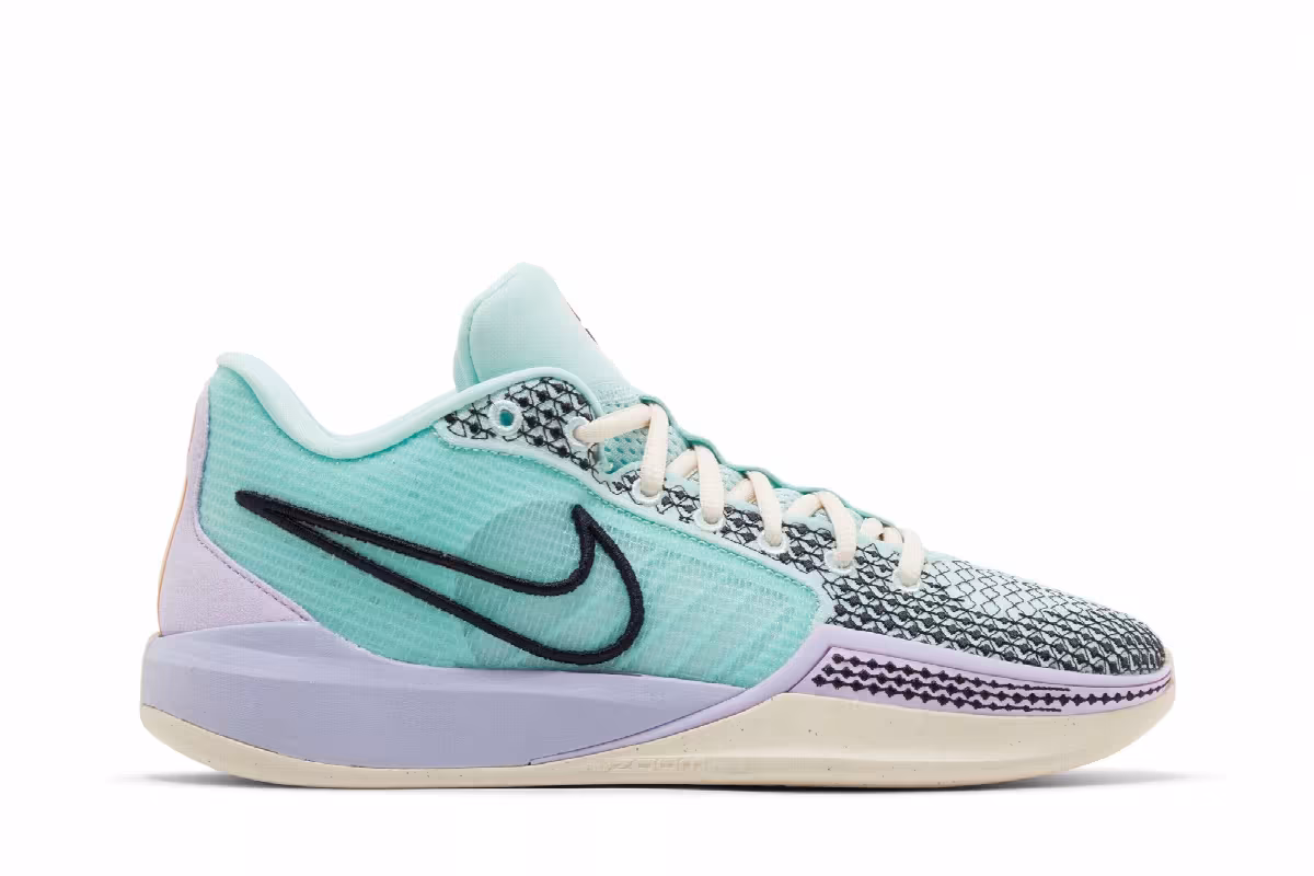Nike Women's Sabrina 1 Brooklyn's Finest, view 2