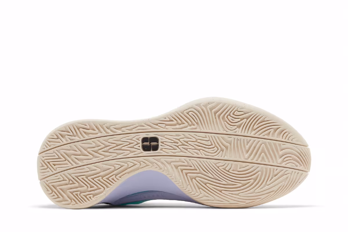 Nike Women's Sabrina 1 Brooklyn's Finest, view 5