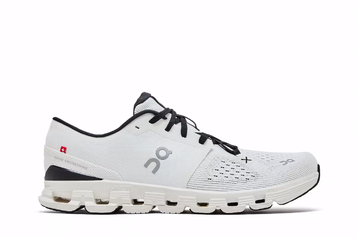 ON Cloud X 4 Ivory Black, view 2
