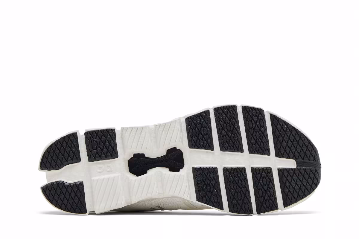 ON Cloud X 4 Ivory Black, view 5