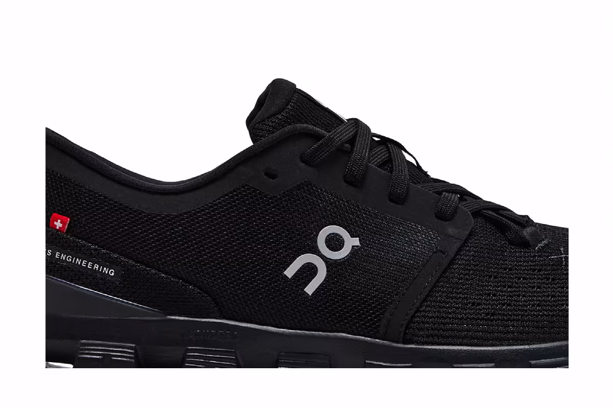 ON Women's Cloud X 4 Black Eclipse, view 3