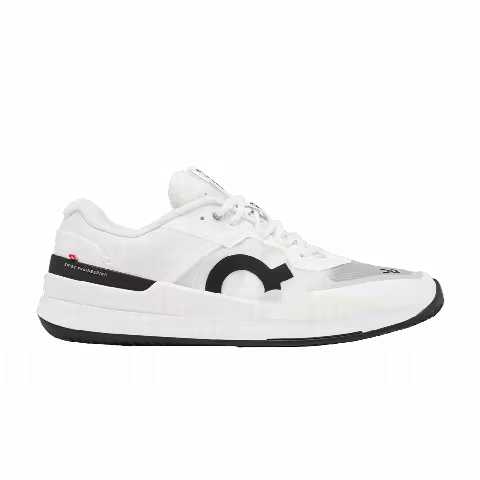 ON The Roger Pro 2 Clay 'White Black'