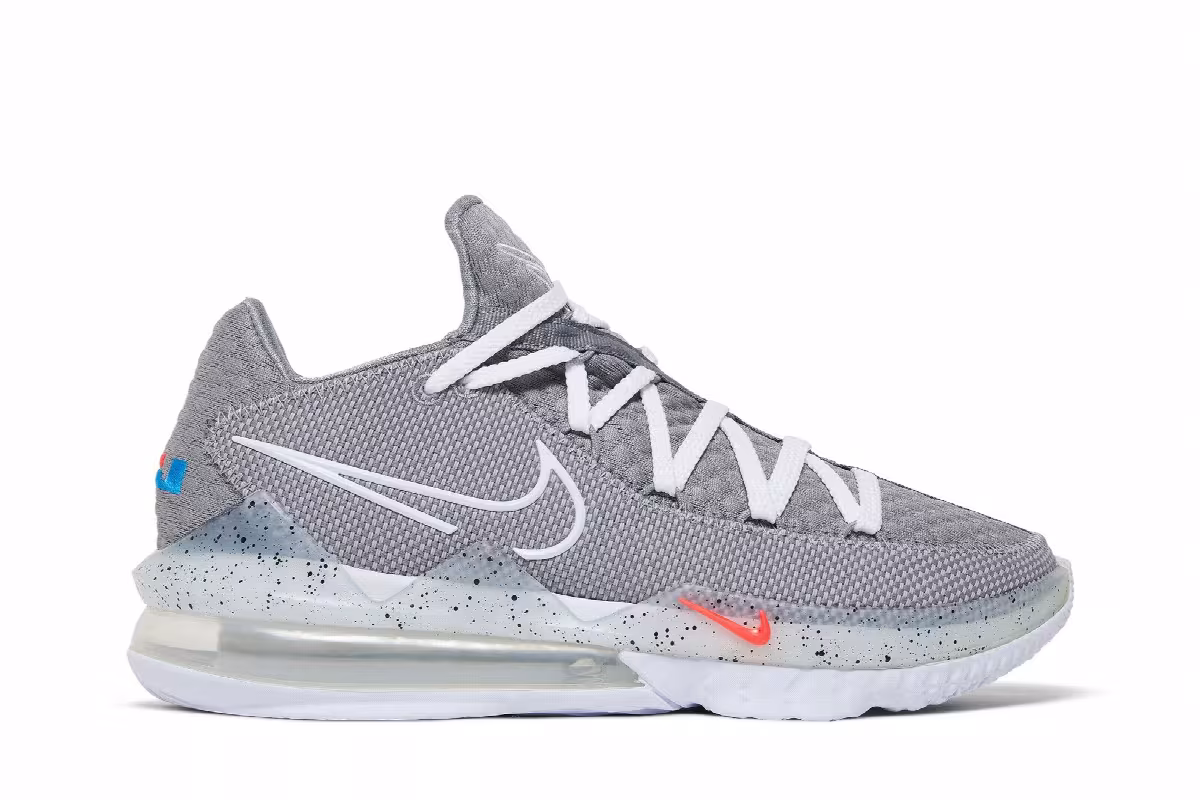 Nike LeBron 17 Low EP Particle Grey, view 2