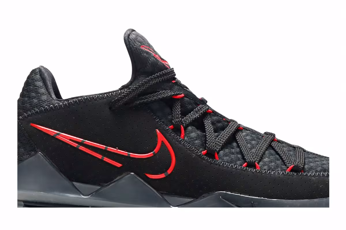 Nike Lebron 17 Low EP Bred, view 3