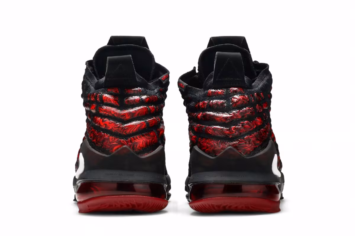 Nike LeBron 17 GS Infrared VI, view 7