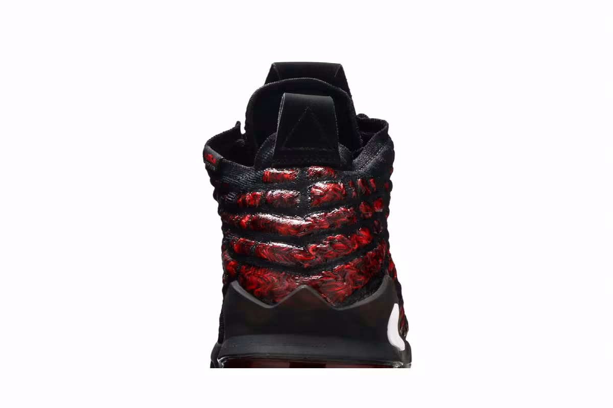 Nike LeBron 17 GS Infrared VI, view 8