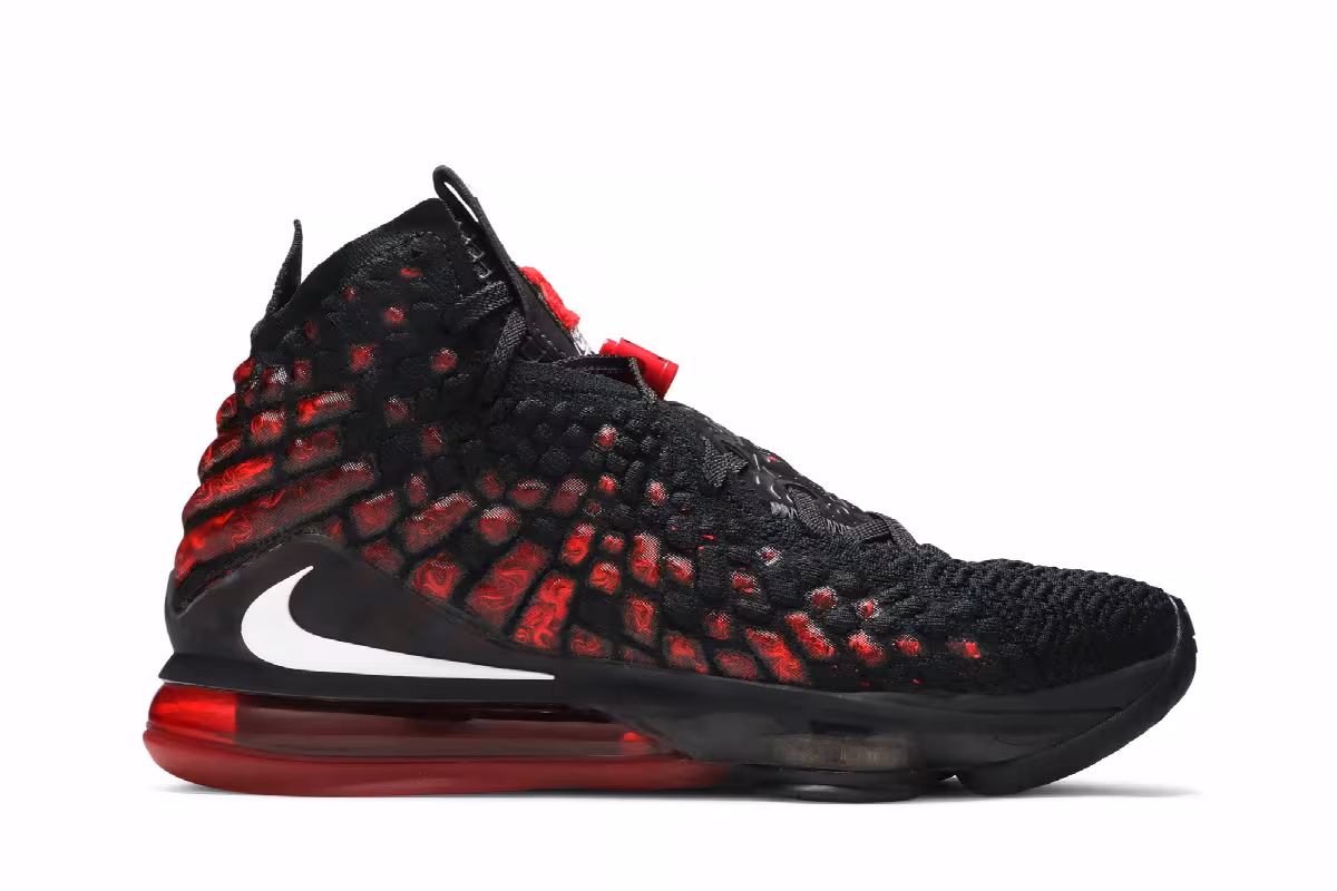 Nike LeBron 17 EP Infrared VI, view 2