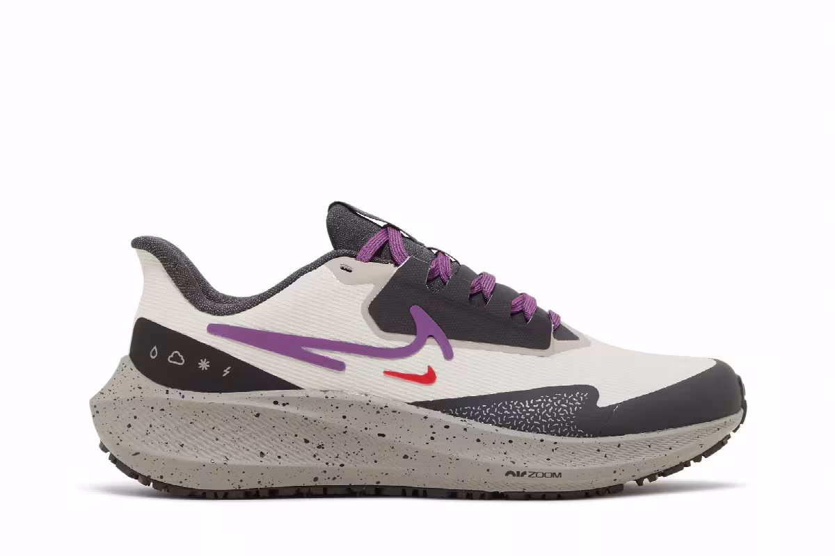 Nike Women's Air Zoom Pegasus 39 Shield Light Bone Vivid Purple, view 2