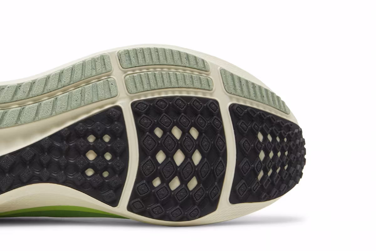 Nike Air Zoom Pegasus 39 Ekiden Zoom Pack, view 6