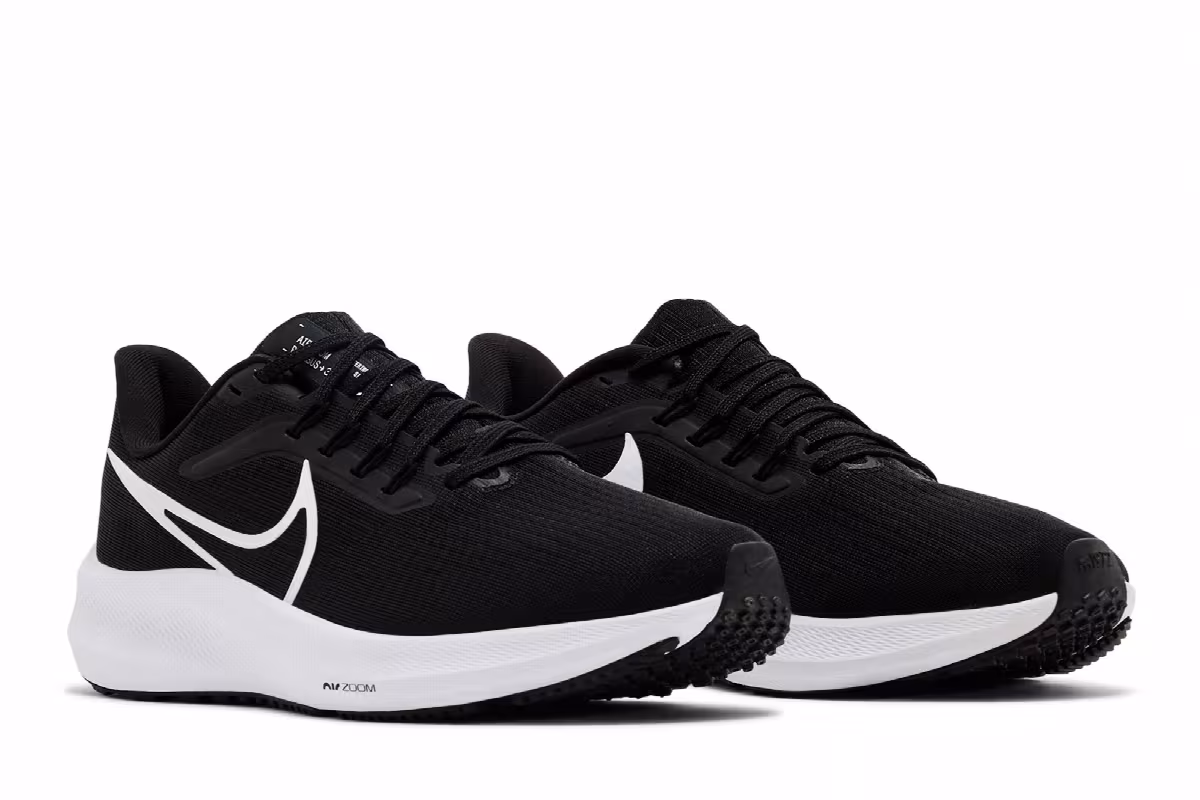 Nike Women's Air Zoom Pegasus 39 TB Black White, view 9