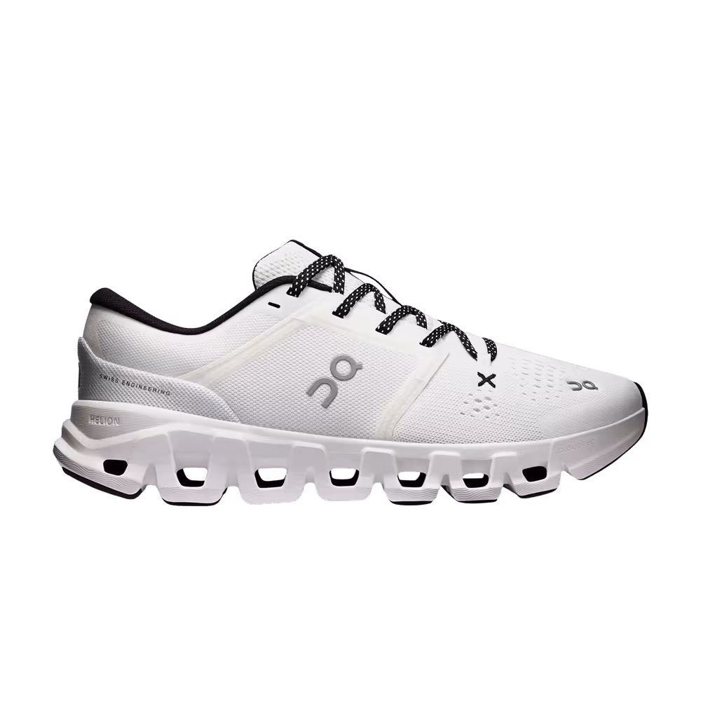 ON Women's Cloud X 5 White Black