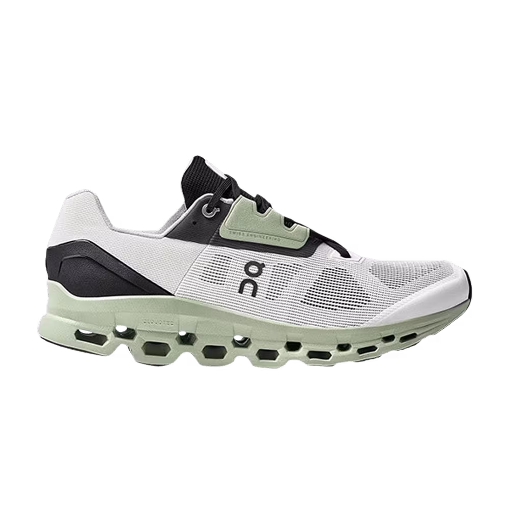 ON Cloudstratus White Black