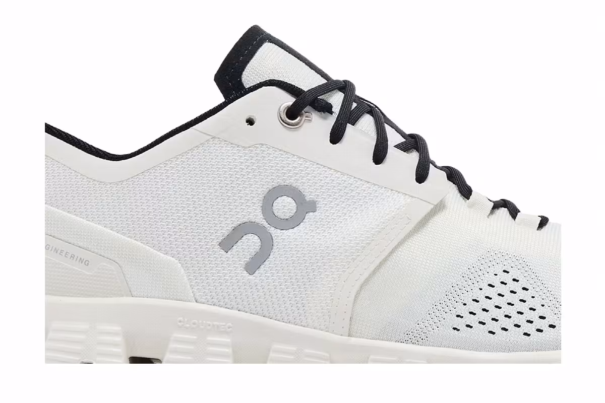 ON Cloud X White Black, view 3