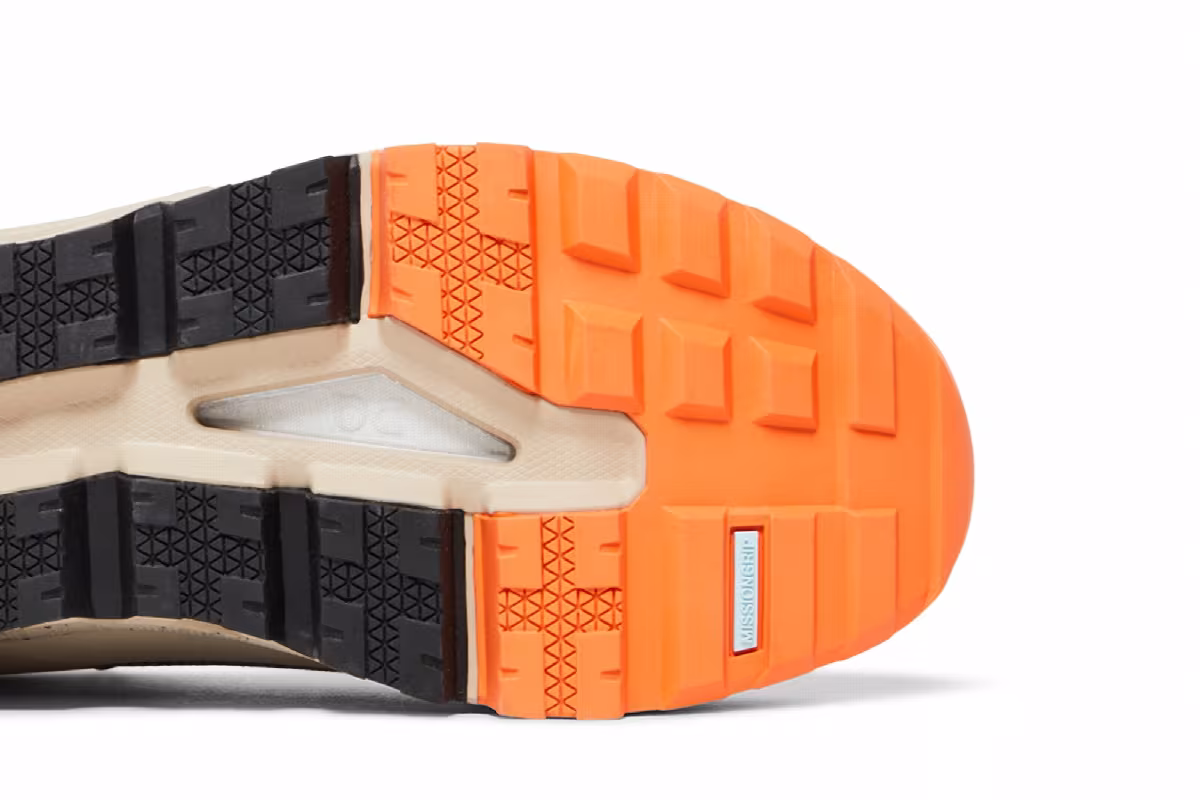 ON Women's Cloudtrax Sensa Sand Flame, view 6