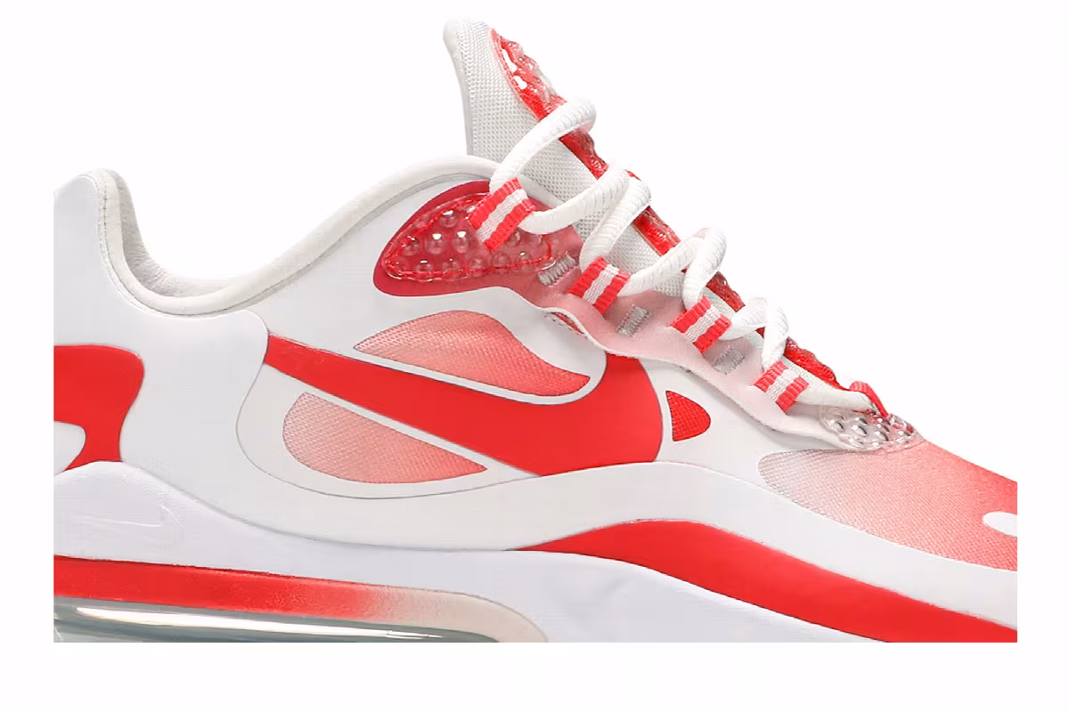 Nike Women's Air Max 270 React SE Bubble Wrap, view 3