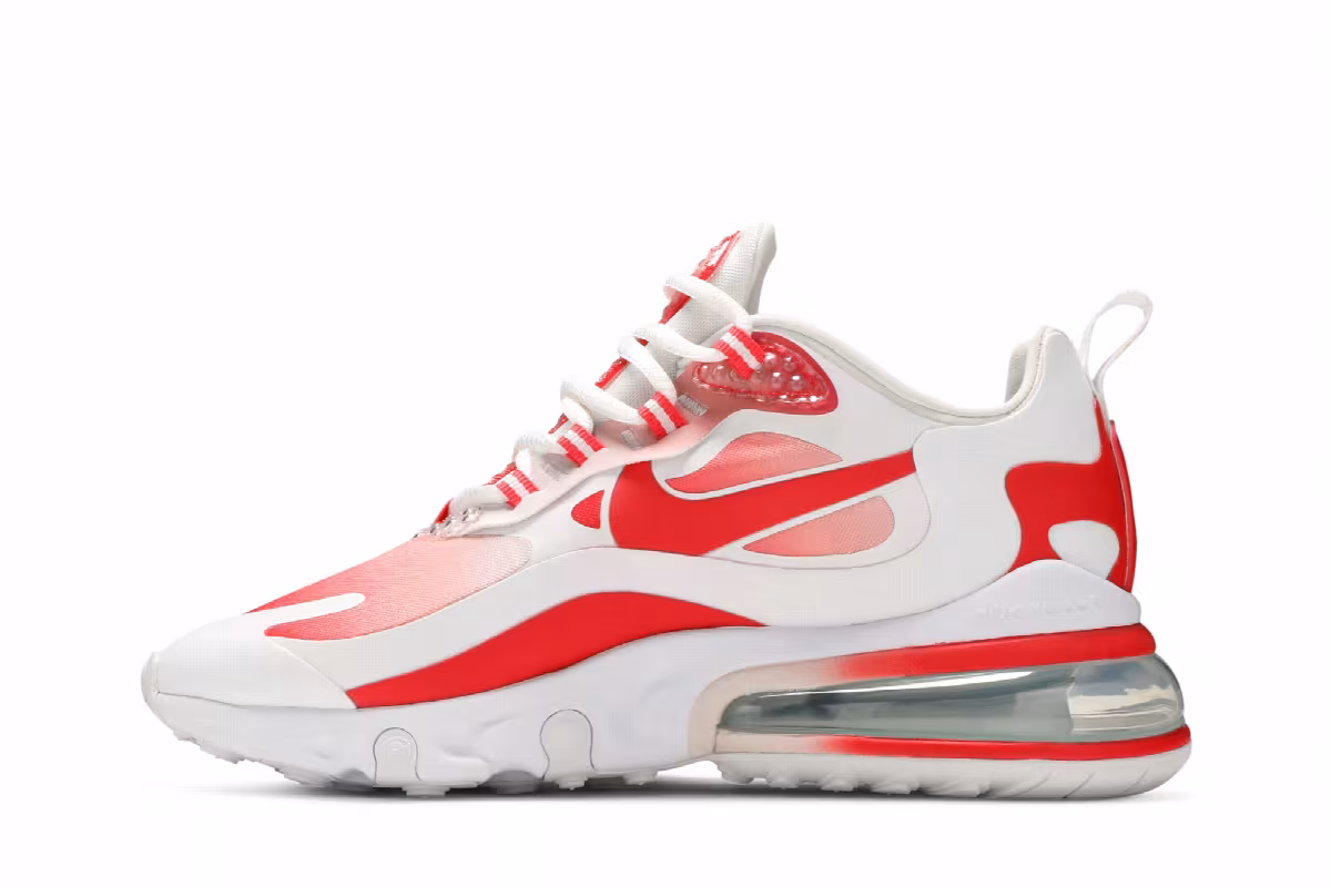 Nike Women's Air Max 270 React SE Bubble Wrap, view 4