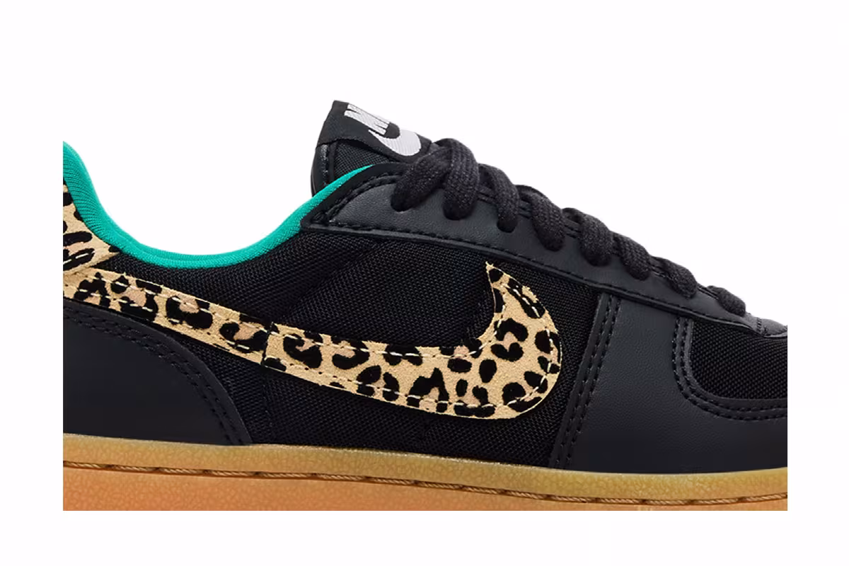 Nike Women's Field General 82 Leopard Print Pack - Black, view 3