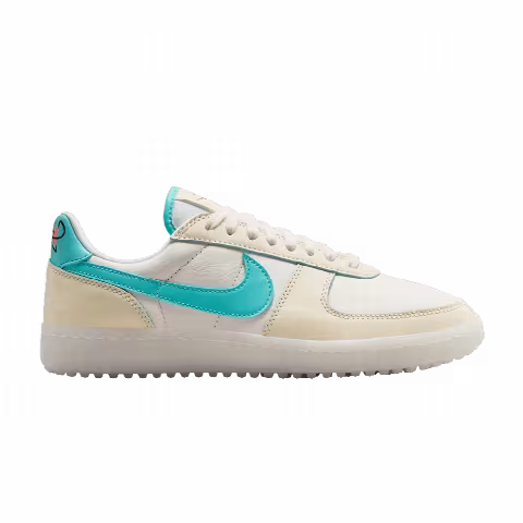 Sam Kerr x Nike Wmns Field General 82 'Be Who You Are'