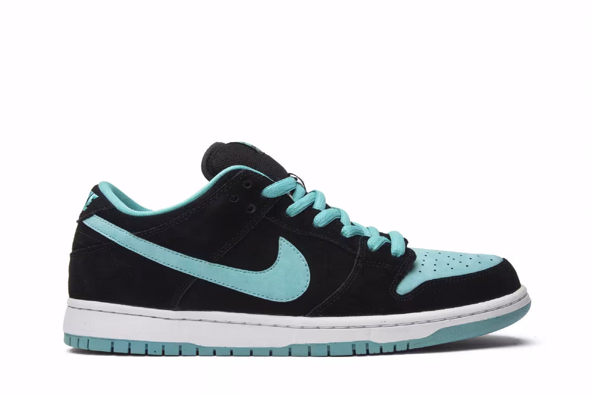 Nike Dunk Low Pro SB clear jade, view 2