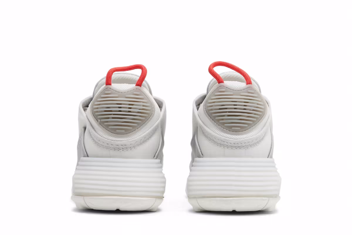 Nike Women's Air Max 2090 Light Smoke Grey, view 7