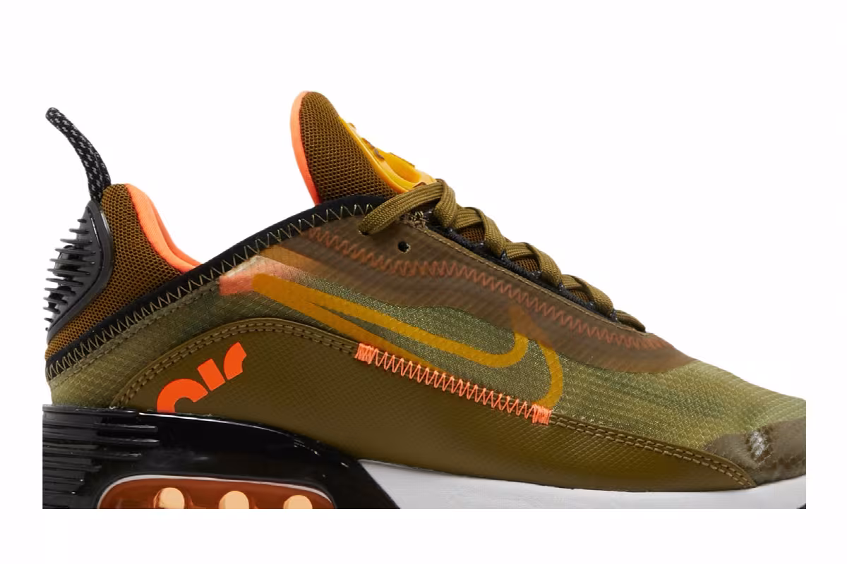 Nike Women's Air Max 2090 Olive Flak, view 3