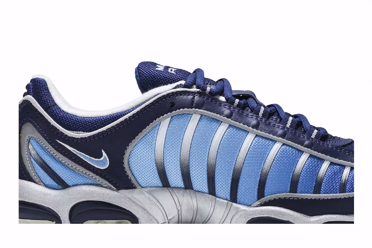 Nike Air Max Tailwind 4 Blue Void Metallic Silver, view 3
