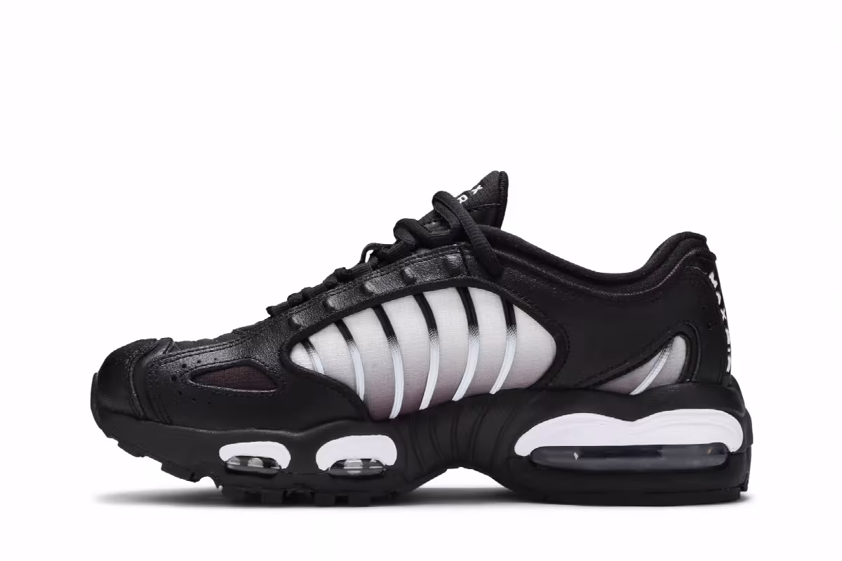 Nike Air Max Tailwind 4 GS Black White, view 4