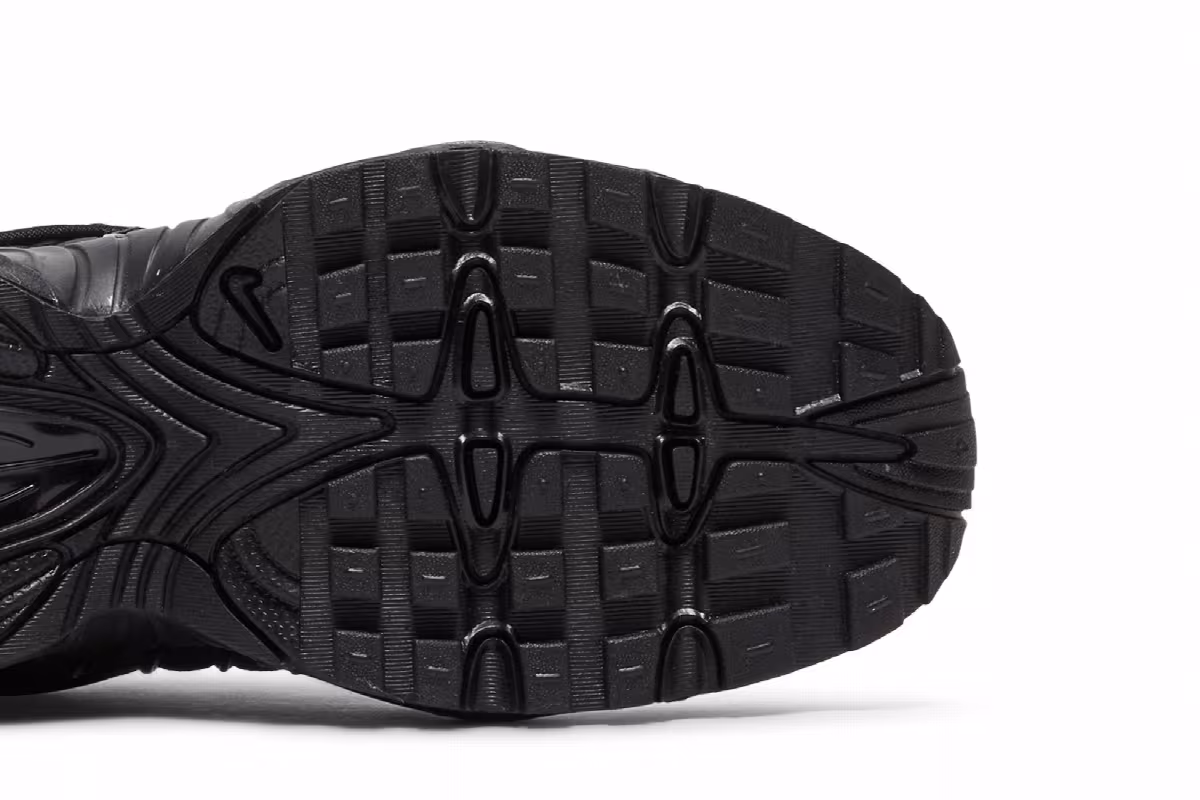 Nike Air Max Tailwind 4 GS Triple Black, view 6