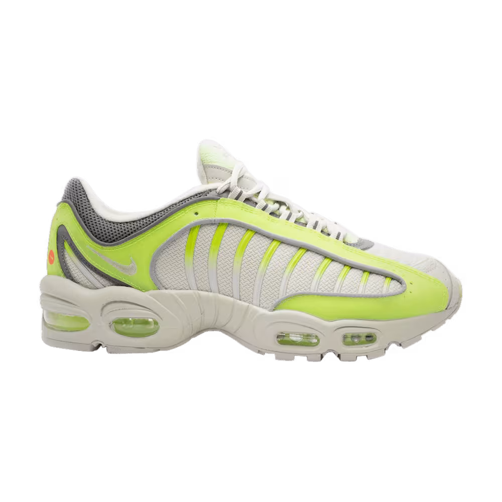 Nike Air Max Tailwind 4 Volt