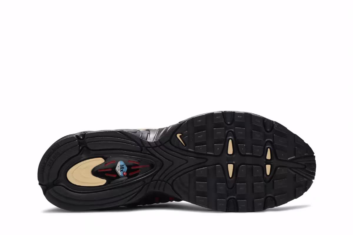 Nike Air Max Tailwind 4 Black Team Gold Red, view 5