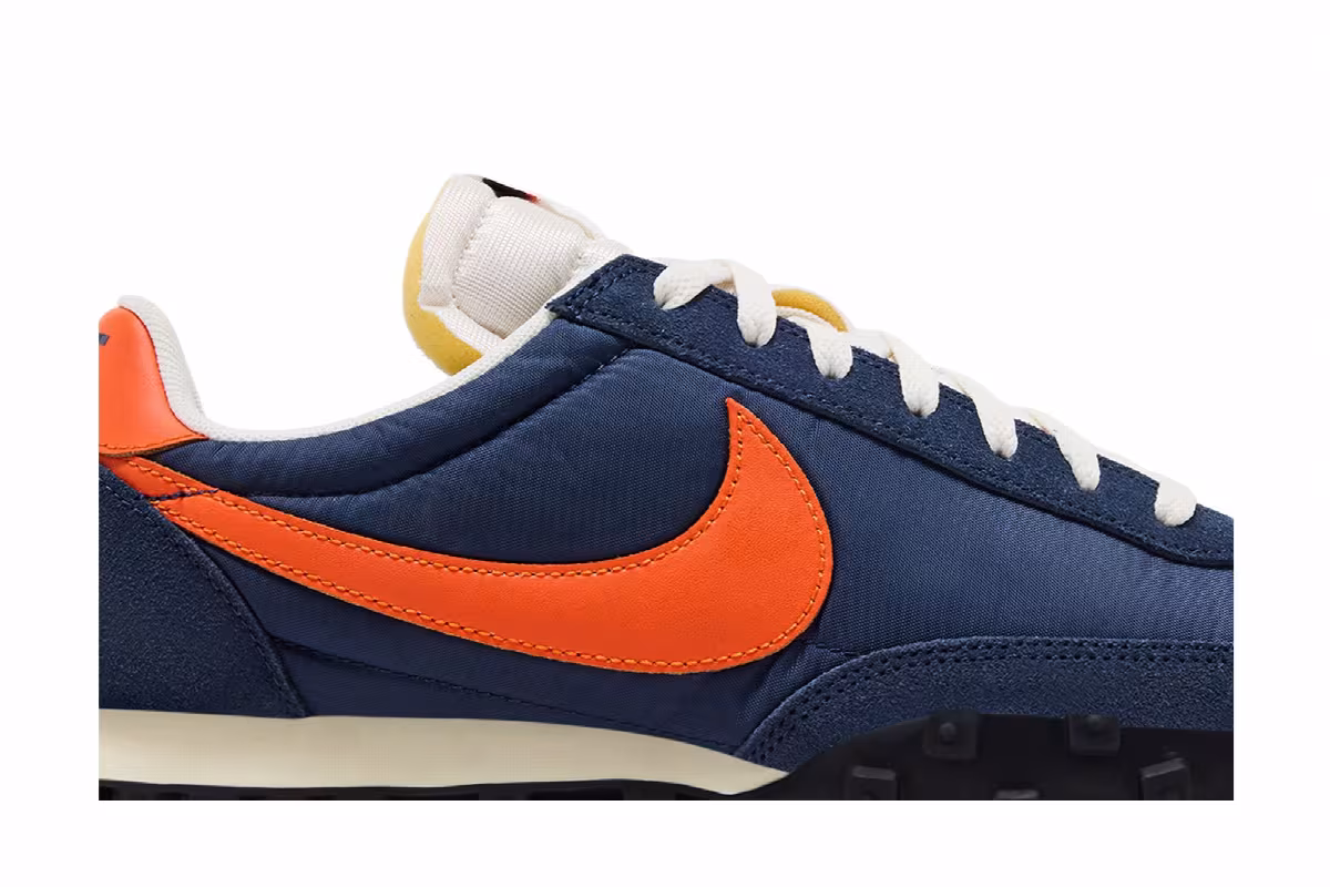 Nike Waffle Racer Midnight Navy Safety Orange, view 3