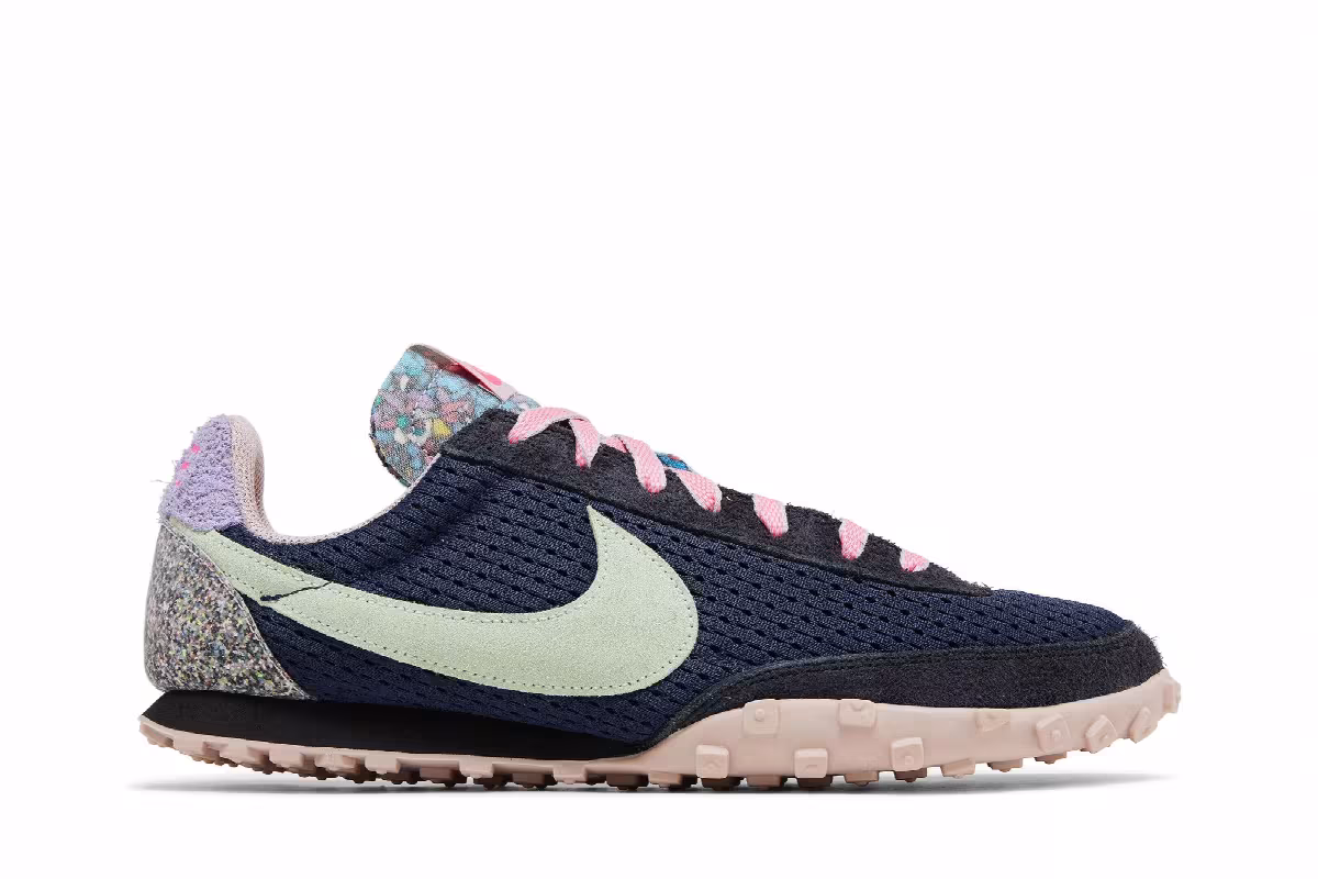 Nike Waffle Racer Crater, view 2