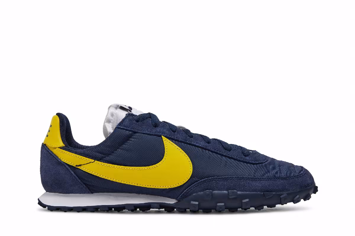 Nike Waffle Racer Obsidian Chrome Yellow, view 2