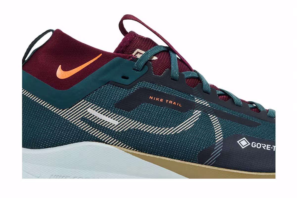 Nike React Pegasus Trail 4 GTX V2 Deep Jungle Khaki Night Maroon, view 3