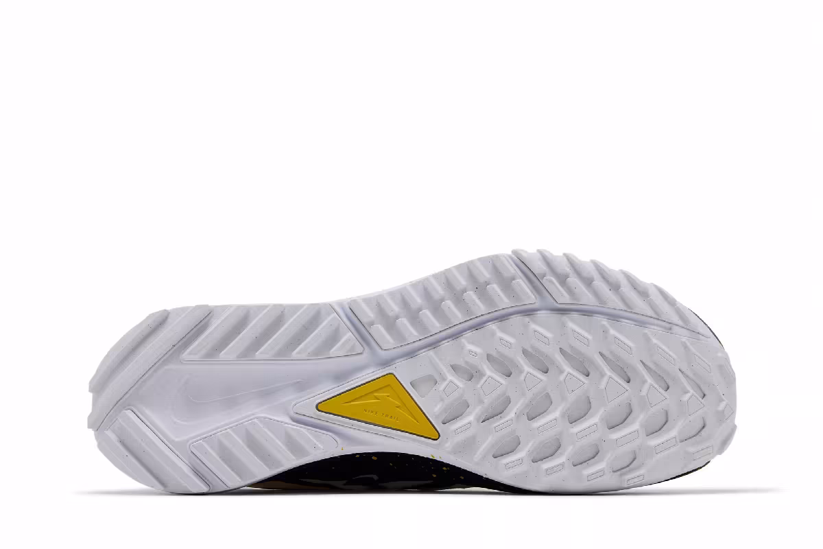 Nike React Pegasus Trail 4 Pale Ivory Khaki, view 5