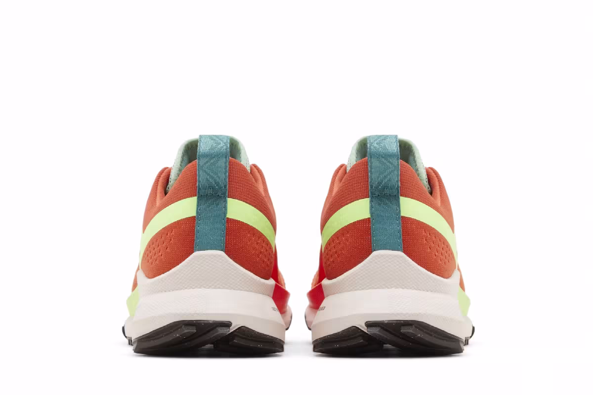 Nike Women's React Pegasus Trail 4 Mantra Orange Ghost Green, view 7