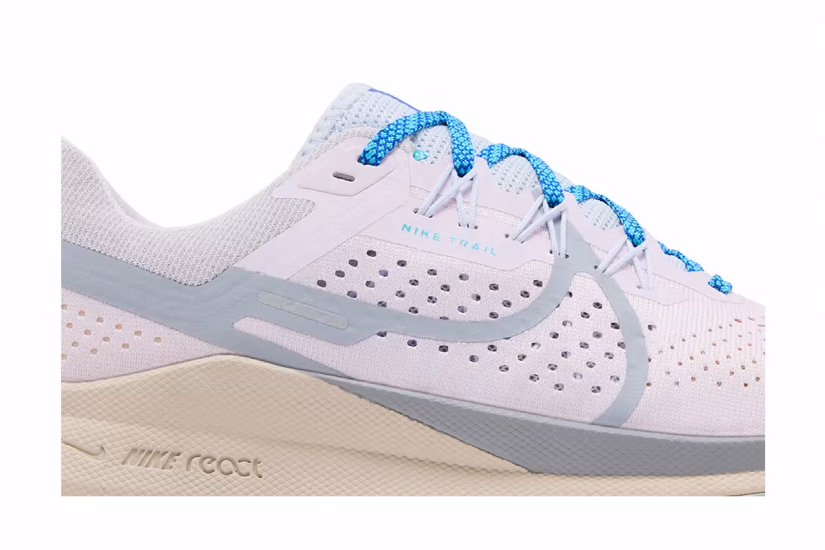 Nike Women's React Pegasus Trail 4 Pearl Pink Wolf Grey, view 3