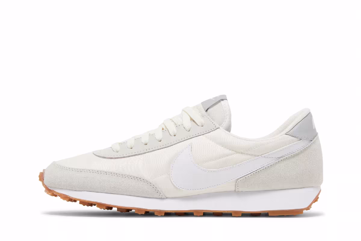 Nike Women's Daybreak White Gum, view 4