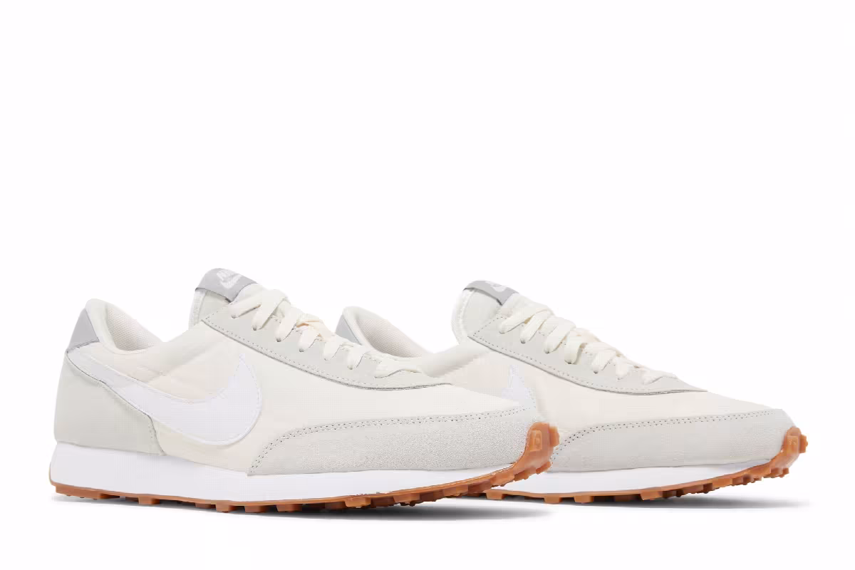 Nike Women's Daybreak White Gum, view 9