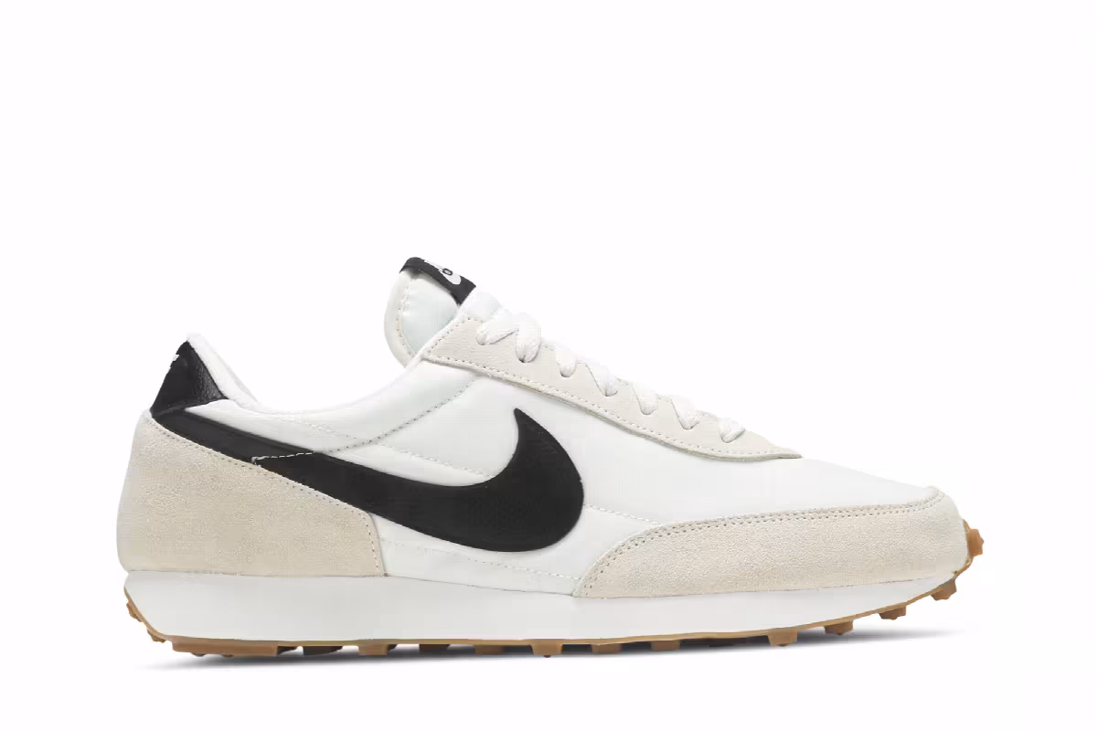 Nike Women's Daybreak Pale Ivory, view 2