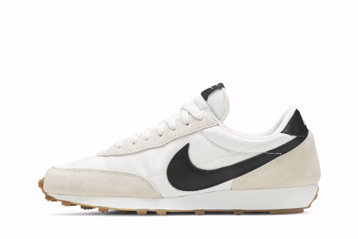 Nike Women's Daybreak Pale Ivory, view 4