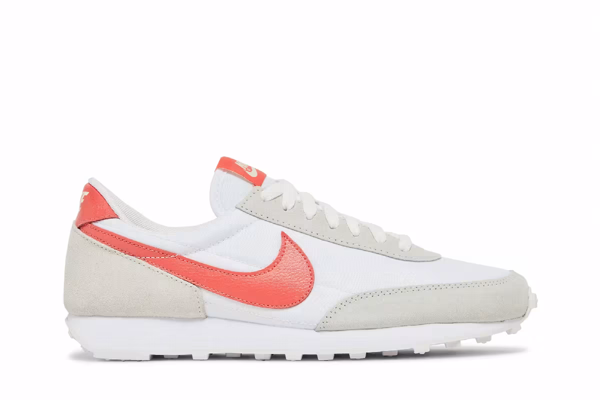 Nike Women's Daybreak White Magic Ember, view 2