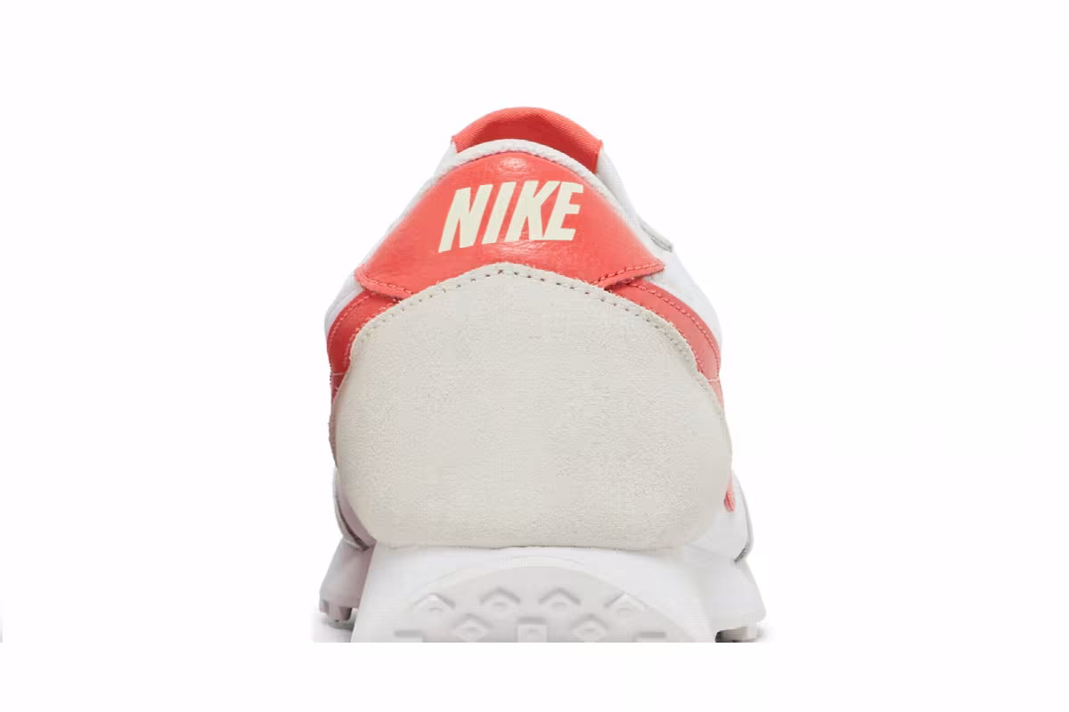 Nike Women's Daybreak White Magic Ember, view 8