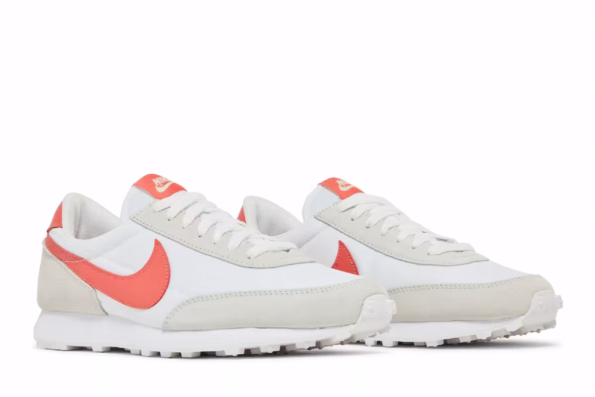 Nike Women's Daybreak White Magic Ember, view 9
