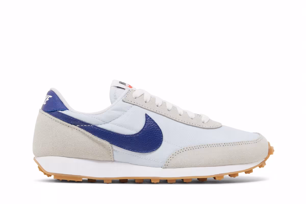 Nike Women's Daybreak Pure Platinum Deep Royal Blue, view 2